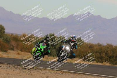 media/Dec-17-2022-SoCal Trackdays (Sat) [[224abd9271]]/Turn 9 Side (245pm)/